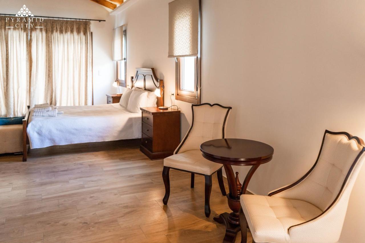Luxury Villa Hera - Beachfront Ρόδα Εξωτερικό φωτογραφία